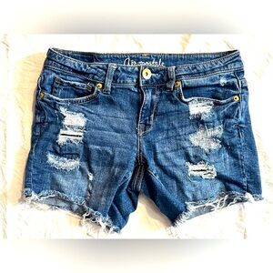 Aeropostale Women's Distressed Blue Denim Midi Cutoff Shorts Size 2